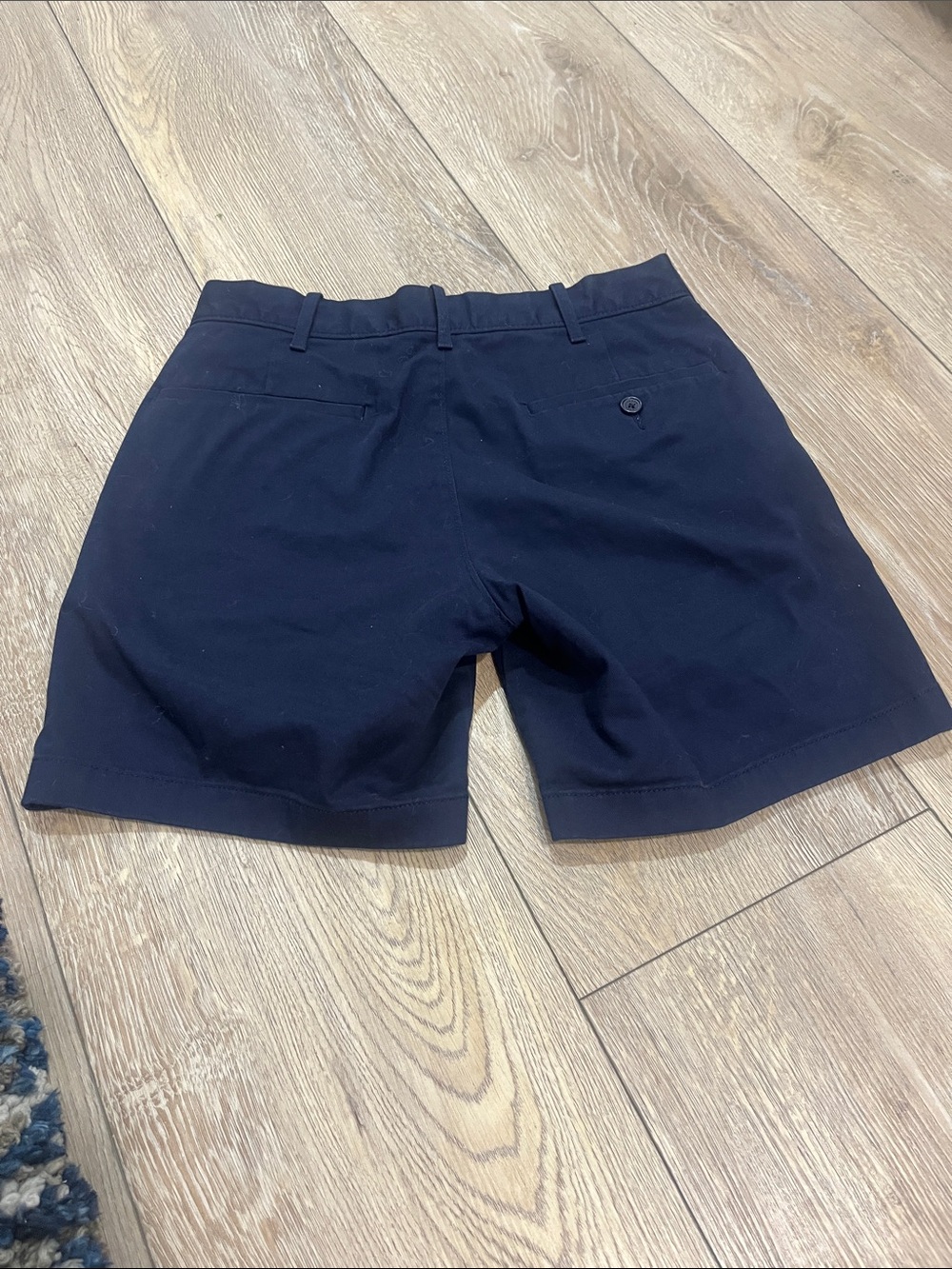J. Crew Navy Flat-Front Chino Shorts men’s - Picture 3 of 3